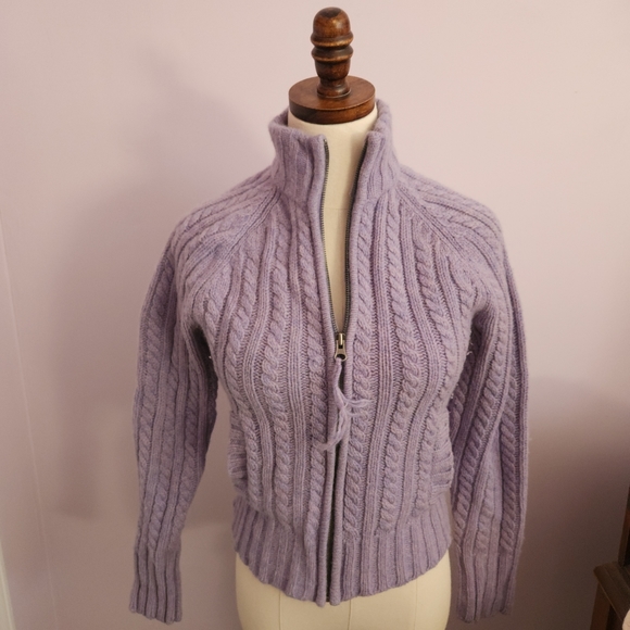 GAP Women's Purple Cable Knit Sweater - Picture 6 of 13
